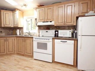 Photo 14: 116 BAYNES DRIVE in FANNY BAY: CV Union Bay/Fanny Bay Manufactured Home for sale (Comox Valley)  : MLS®# 702330