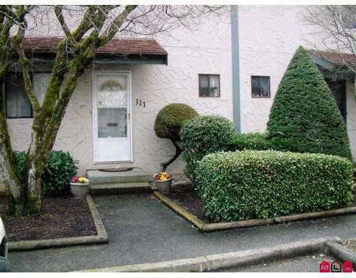 Main Photo: 111 32880 BEVAN WY in ABBOTSFORD: Central Abbotsford Townhouse for rent in "BEVAN GARDENS" (Abbotsford) 
