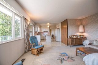 Photo 11: 5408 MONARCH STREET in Burnaby: Deer Lake Place House for sale (Burnaby South)  : MLS®# R2171012
