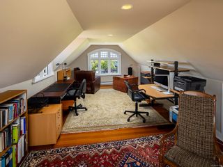 Photo 29: 454 Newport Ave in Oak Bay: OB South Oak Bay Single Family Residence for sale : MLS®# 951565