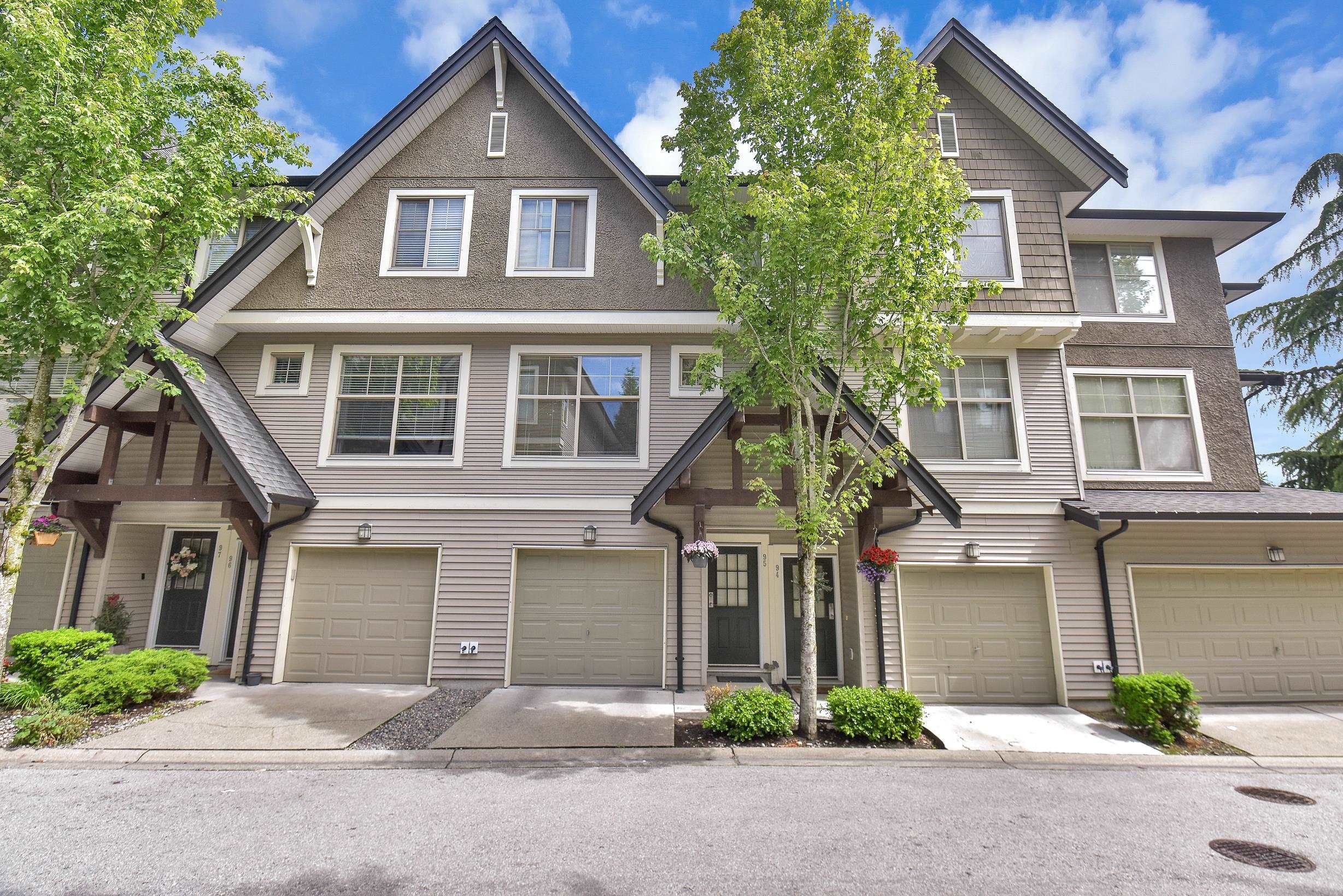Main Photo: 95 15152 62A Avenue in Surrey: Sullivan Station Townhouse for sale : MLS®# R2698439
