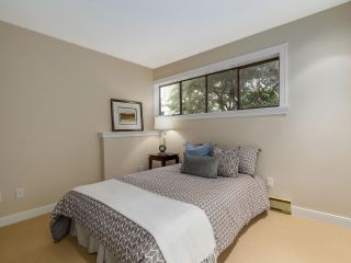Photo 17: 8 1214 W 7TH Avenue in Vancouver: Fairview VW Townhouse for sale in "Marvista Courts" (Vancouver West)  : MLS®# R2123997