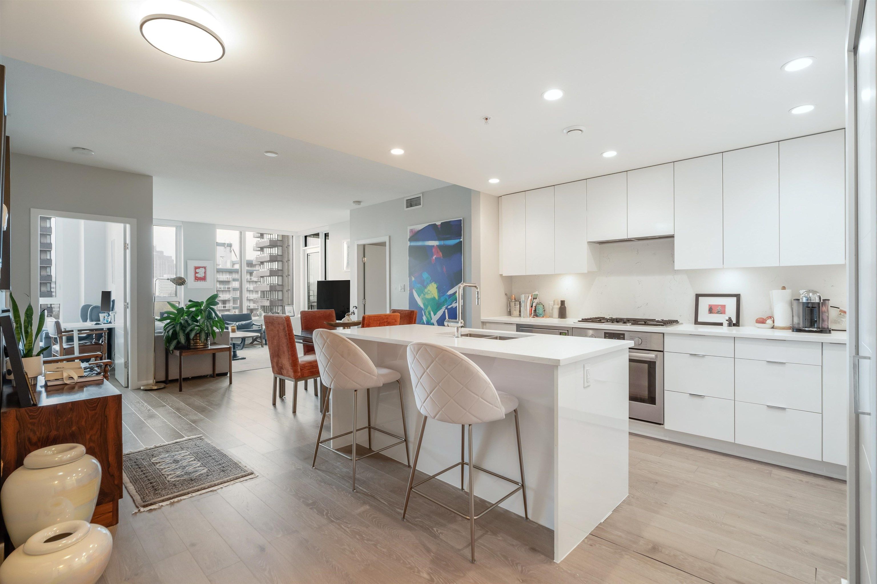 Photo 1: Photos: 906 2888 CAMBIE Street in Vancouver: Mount Pleasant VW Condo for sale in "The Spot" (Vancouver West)  : MLS®# R2677689