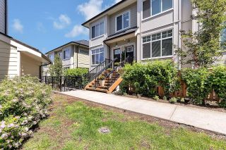 Photo 1: 130 13670 62 Avenue in Surrey: Sullivan Station Townhouse for sale : MLS®# R2597721