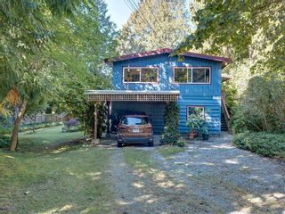 Photo 1: 1309 OLES Place: Roberts Creek House for sale (Sunshine Coast)  : MLS®# R2725265
