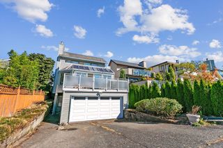 Photo 3: 1236 ESQUIMALT Avenue in West Vancouver: Ambleside House for sale : MLS®# R2748340