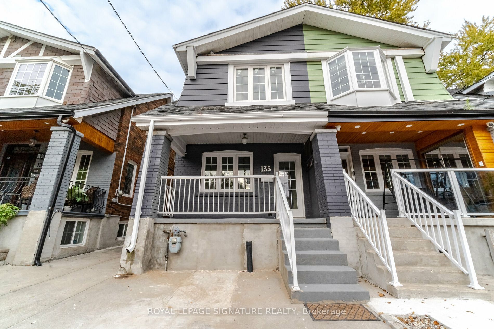 Main Photo: 135 Donlands Avenue in Toronto: Danforth Village-East York House (2-Storey) for sale (Toronto E03)  : MLS®# E7311674