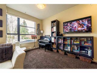 Photo 3: 9 1863 WESBROOK Mall in Vancouver: University VW Townhouse for sale in "ESSE" (Vancouver West)  : MLS®# V1107594