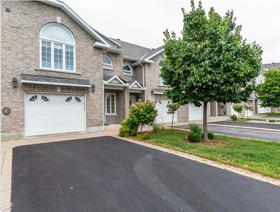 Main Photo: 65 Callaway Court in Ottawa: 2010 - Chateauneuf House for sale ()  : MLS®# 1308836