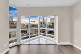 Photo 4: 807 833 SEYMOUR Street in Vancouver: Downtown VW Condo for sale in "CAPITOL RESIDENCES" (Vancouver West)  : MLS®# R2830852