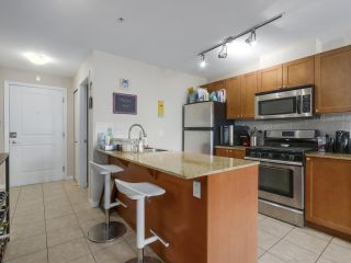 Photo 9: 306 2636 E HASTINGS Street in Vancouver: Renfrew VE Condo for sale (Vancouver East)  : MLS®# R2370868