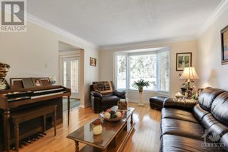 Photo 5: 1505 FOREST VALLEY DRIVE in Ottawa: House for sale : MLS®# 1388022