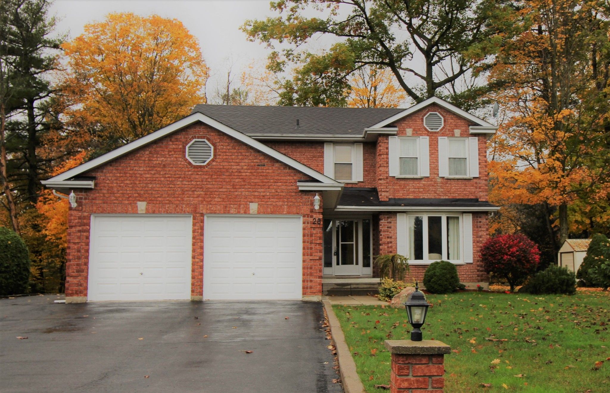 Main Photo: 28 Burgess Crescent in Cobourg: House for sale : MLS®# 40009373