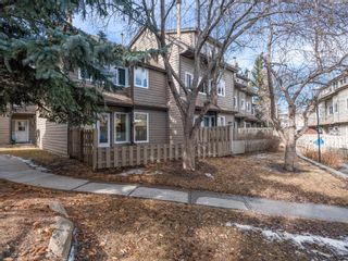 Photo 2: 5 95 Grier Place NE in Calgary: Greenview Row/Townhouse for sale : MLS®# A1194462