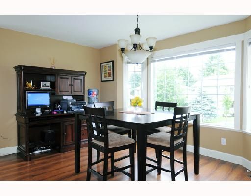 Photo 5: Photos: 23276 121A Avenue in Maple_Ridge: East Central House for sale (Maple Ridge)  : MLS®# V715662