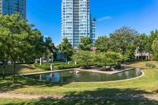 Photo 1: 1101 58 KEEFER Place in Vancouver: Downtown VW Condo for sale in "FIRENZE" (Vancouver West)  : MLS®# R2183536