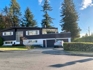 Photo 1: 604 ADLER Avenue in Coquitlam: Coquitlam West House for sale in "COTTONWOOD" : MLS®# R2757034