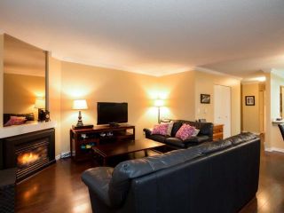 Photo 2: 206 3187 MOUNTAIN Highway in North Vancouver: Lynn Valley Condo for sale in "LYNN TERRACE II" : MLS®# V1059529