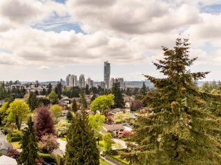 Photo 37: 330 SEAVIEW Drive in Port Moody: College Park PM House for sale in "GLENAYRE" : MLS®# R2775214