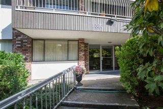 Photo 1: 103 1330 MARTIN Street: White Rock Condo for sale in "THE COACH HOUSE" (South Surrey White Rock)  : MLS®# R2517158
