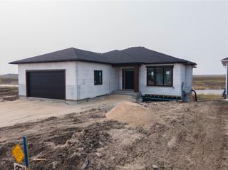 Photo 36: 821 Turnberry Cove in Niverville: The Highlands Residential for sale (R07)  : MLS®# 202307027