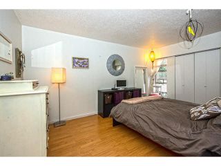 Photo 12: 109 13786 103RD Avenue in Surrey: Whalley Townhouse for sale in "THE MEADOWS" (North Surrey)  : MLS®# F1431821