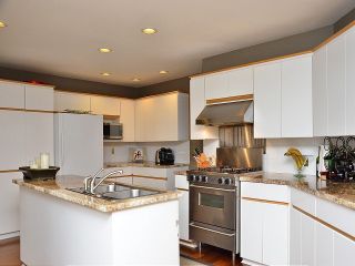 Photo 4: 12696 17A Avenue in Surrey: Crescent Bch Ocean Pk. House for sale (South Surrey White Rock)  : MLS®# F1301996