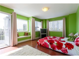 Photo 11: 638 FORBES AV in North Vancouver: Lower Lonsdale Condo for sale : MLS®# V1118672