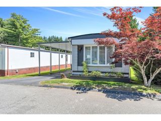 Photo 3: 328 1840 160 Street in Surrey: King George Corridor Manufactured Home for sale in "BREAKAWAY BAYS" (South Surrey White Rock)  : MLS®# R2593768