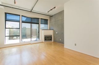 Photo 3: 221 428 W 8TH Avenue in Vancouver: Mount Pleasant VW Condo for sale in "XL LOFTS" (Vancouver West)  : MLS®# R2095070