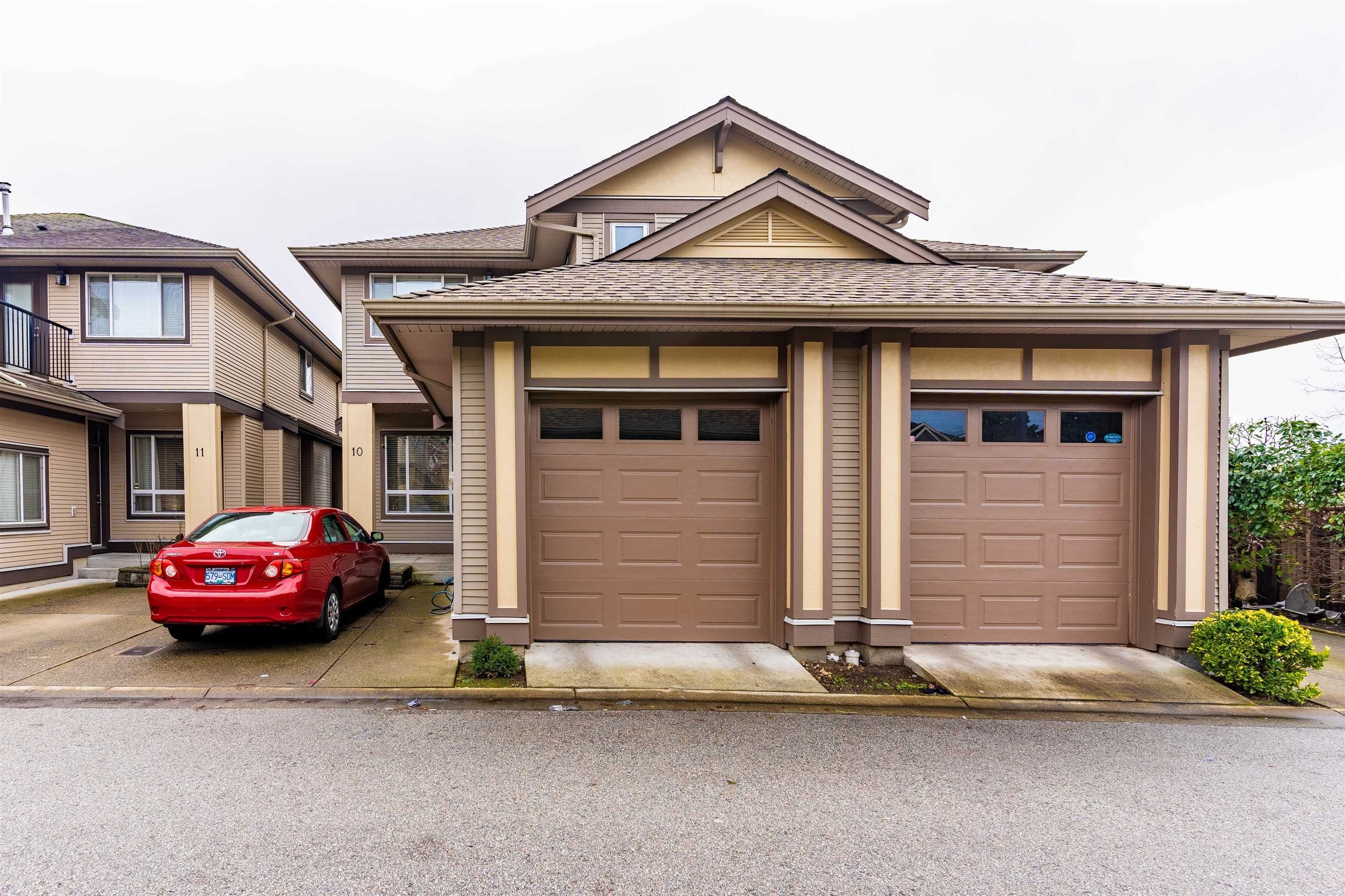 Main Photo: 10 15168 66A Avenue in Surrey: East Newton Townhouse for sale : MLS®# R2639397