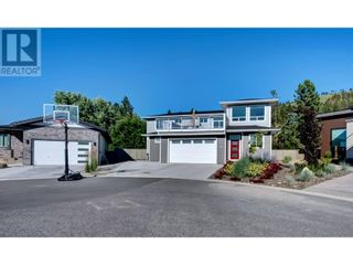 Main Photo: 150 AVERY Place in Penticton: House for sale : MLS®# 10313131