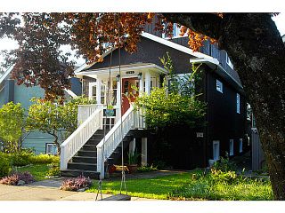 Photo 1: 2290 E 4 Avenue in Vancouver: Grandview VE House for sale (Vancouver East)  : MLS®# v1117517