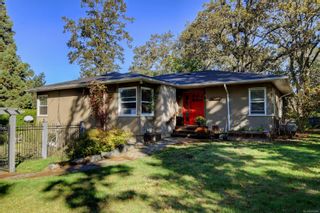 Photo 35: 4200 Cedar Hill Rd in Saanich: SE Mt Doug House for sale (Saanich East)  : MLS®# 913969
