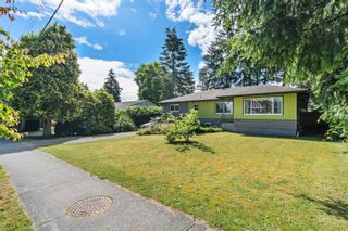 Photo 2: 15450 18 AVENUE in Surrey: King George Corridor House for sale (South Surrey White Rock)  : MLS®# R2707714