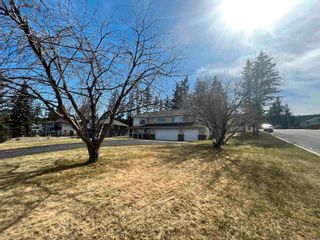 Photo 4: 75 FAIRVIEW Drive in Williams Lake: Williams Lake - City House for sale : MLS®# R2774236