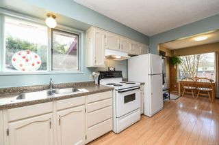 Photo 11: 2055 Tull Ave in Courtenay: CV Courtenay City House for sale (Comox Valley)  : MLS®# 872280
