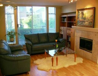Photo 2: TH3 - 2668 Ash Street in Vancouver: Fairview VW Townhouse for sale (Vancouver West)  : MLS®# V605960
