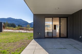 Photo 16: 2975 HUCKLEBERRY Drive in Squamish: University Highlands House for sale in "University Heights" : MLS®# R2724842