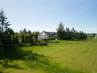 Photo 16: 1951 Highfield Rd in Central Saanich: CS Keating House for sale : MLS®# 932104
