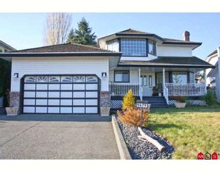 Photo 1: 9679 157B Street in Surrey: Guildford House for sale (North Surrey)  : MLS®# F2832224
