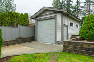 Photo 19: 17728 68TH Avenue in Surrey: Cloverdale BC House for sale in "Cloverdale" (Cloverdale)  : MLS®# R2252665