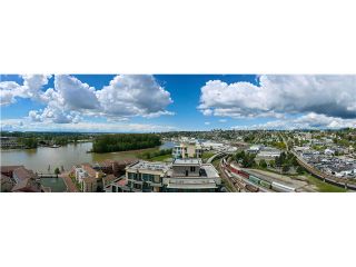 Photo 14: 2006 1 RENAISSANCE Square in New Westminster: Quay Condo for sale in "THE Q" : MLS®# V1043023