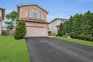 Photo 2: 7 Ponds Edge Court in London: South T Single Family Residence for sale (South)  : MLS®# 40368521