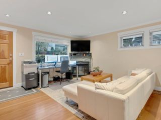 Photo 3: 3217 MATAPAN Crescent in Vancouver: Renfrew Heights House for sale (Vancouver East)  : MLS®# R2736806
