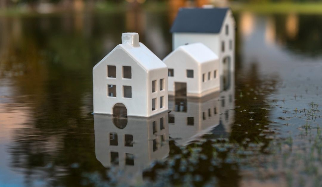 How Could Buying a Waterfront Property Affect Your Homeowners Insurance Rates?