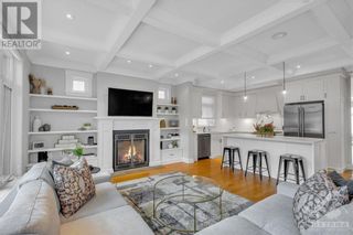 Photo 9: 528 COLE AVENUE in Ottawa: House for sale : MLS®# 1359703