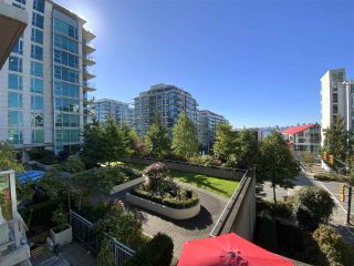 Photo 15: TH15 168 E ESPLANADE in North Vancouver: Lower Lonsdale Townhouse for sale in "The Pier" : MLS®# R2504583