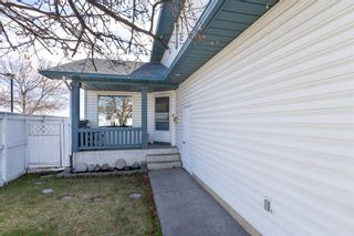 Photo 2: 287 Del Ray Road NE in Calgary: Monterey Park Detached for sale : MLS®# A2129075
