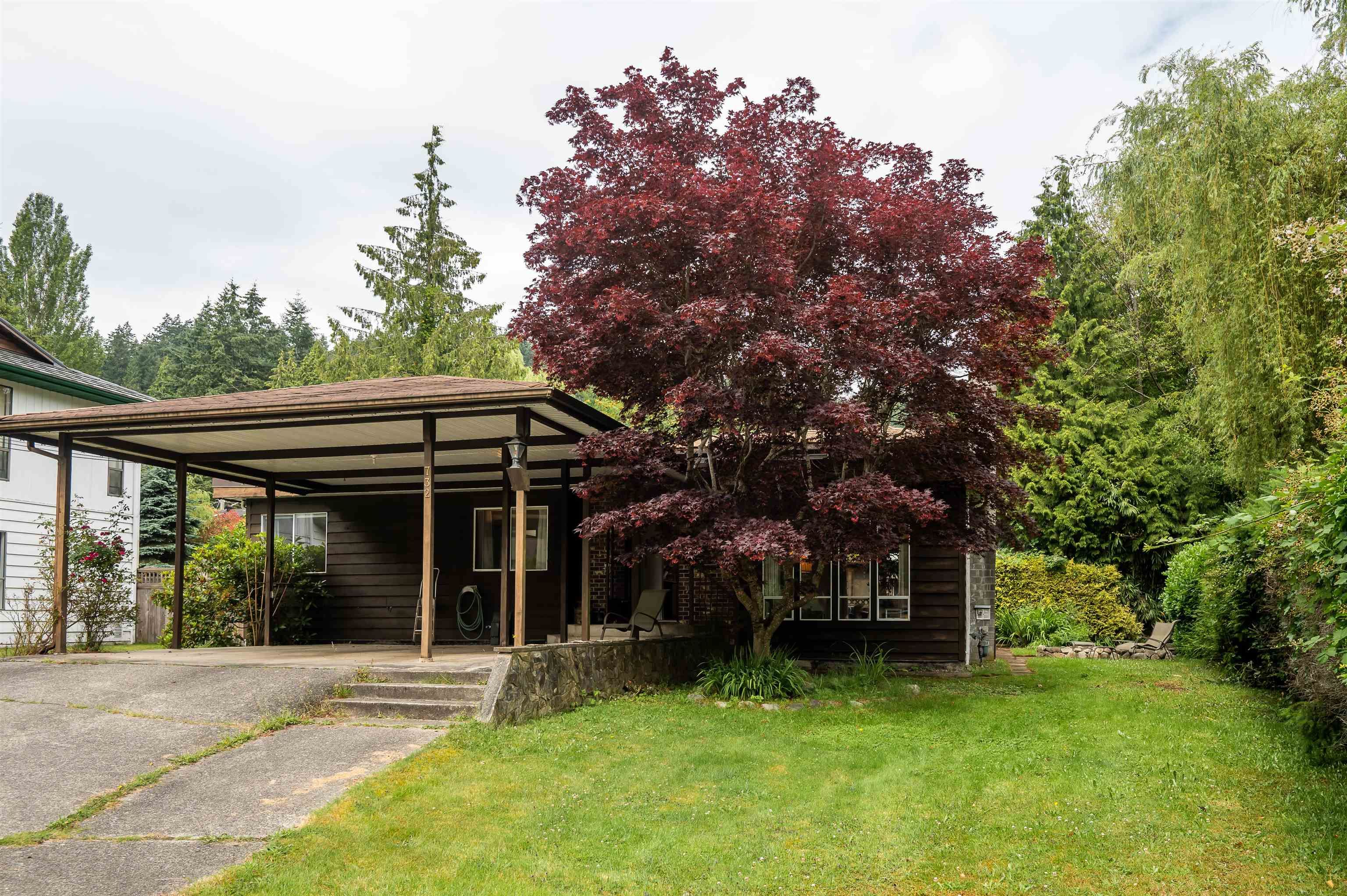Main Photo: 732 MAPLEWOOD Lane in Gibsons: Gibsons & Area House for sale (Sunshine Coast)  : MLS®# R2710826